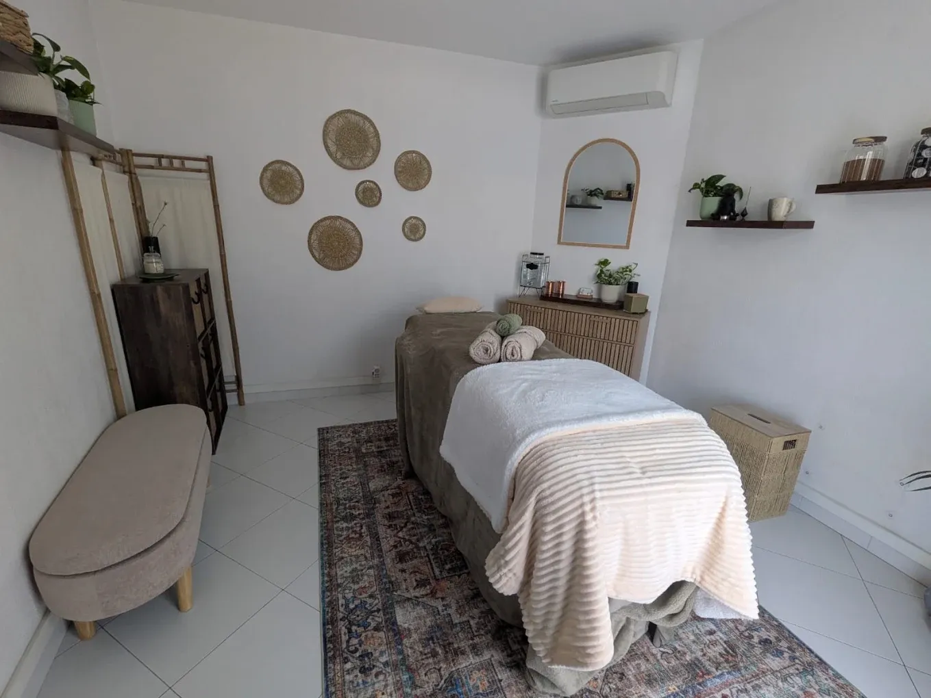 Espace de soins du cabinet Mood and Massages à Saint-Laurent-du-Var